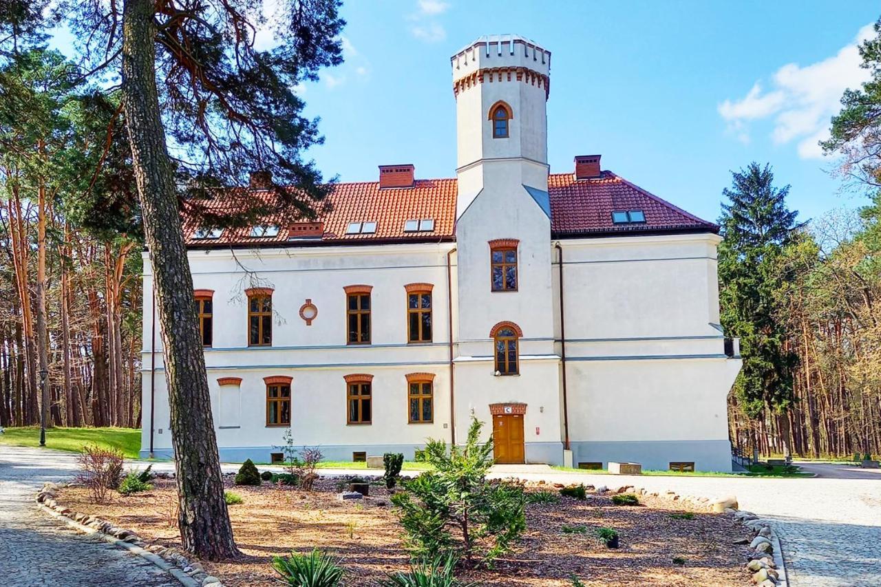 Dobry Zakatek Dom Rekolekcyjny Hotel Konstancin-Jeziorna Exterior foto