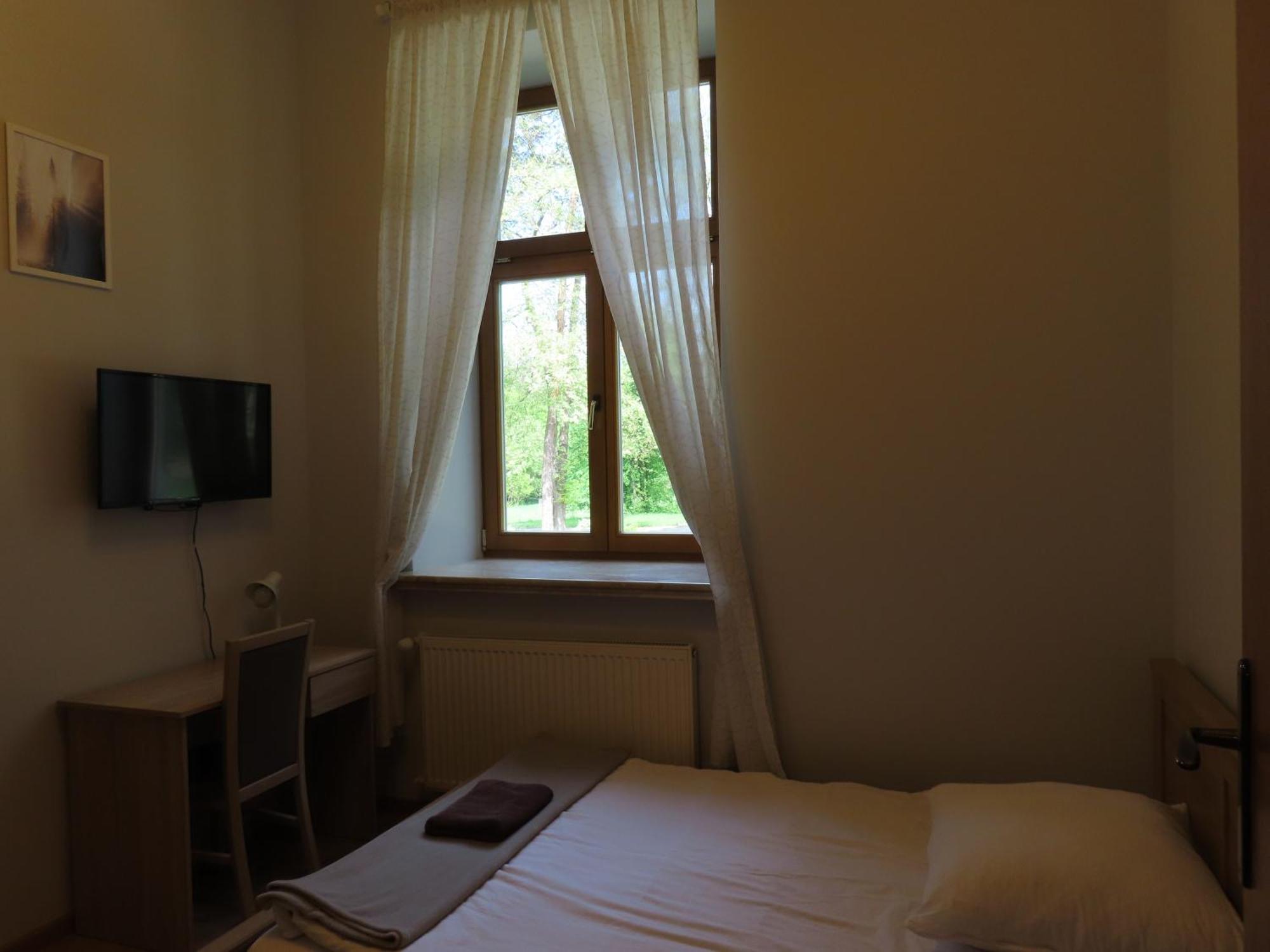 Dobry Zakatek Dom Rekolekcyjny Hotel Konstancin-Jeziorna Exterior foto