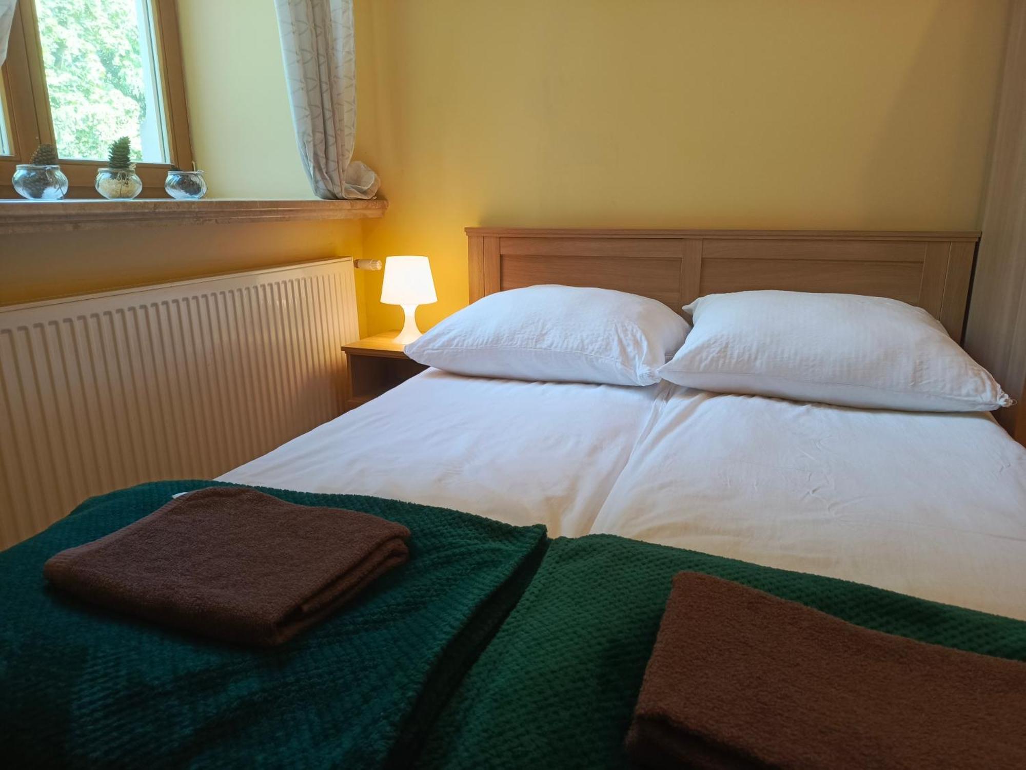 Dobry Zakatek Dom Rekolekcyjny Hotel Konstancin-Jeziorna Cameră foto
